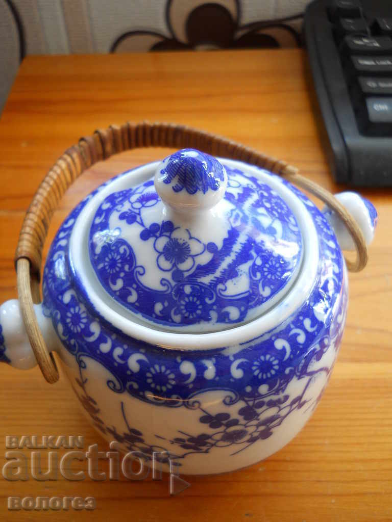 Licitație Zahăr din porțelan (Japonia) Licitație Zahăr din porțelan (Japonia)