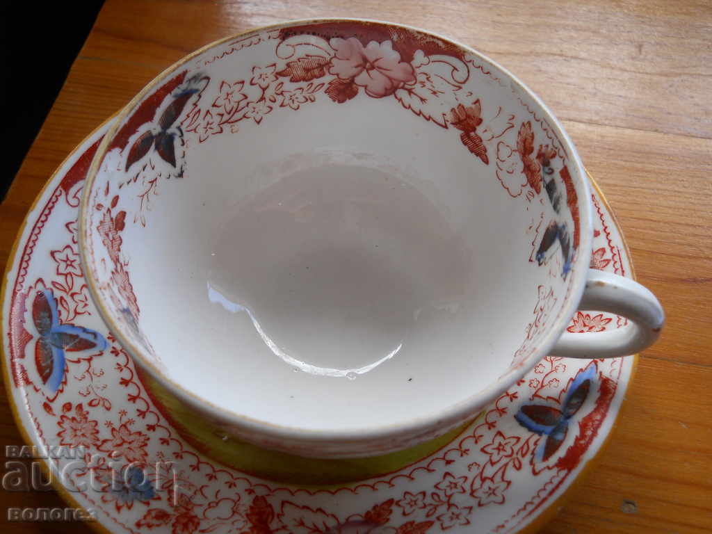 Cană de ceai antică cu farfurie - China (porțelan super fin) cu preț 35.00 BGN | € 17.90 Cană de ceai antică cu farfurie - China (porțelan super fin) cu preț 35.00 BGN | € 17.90