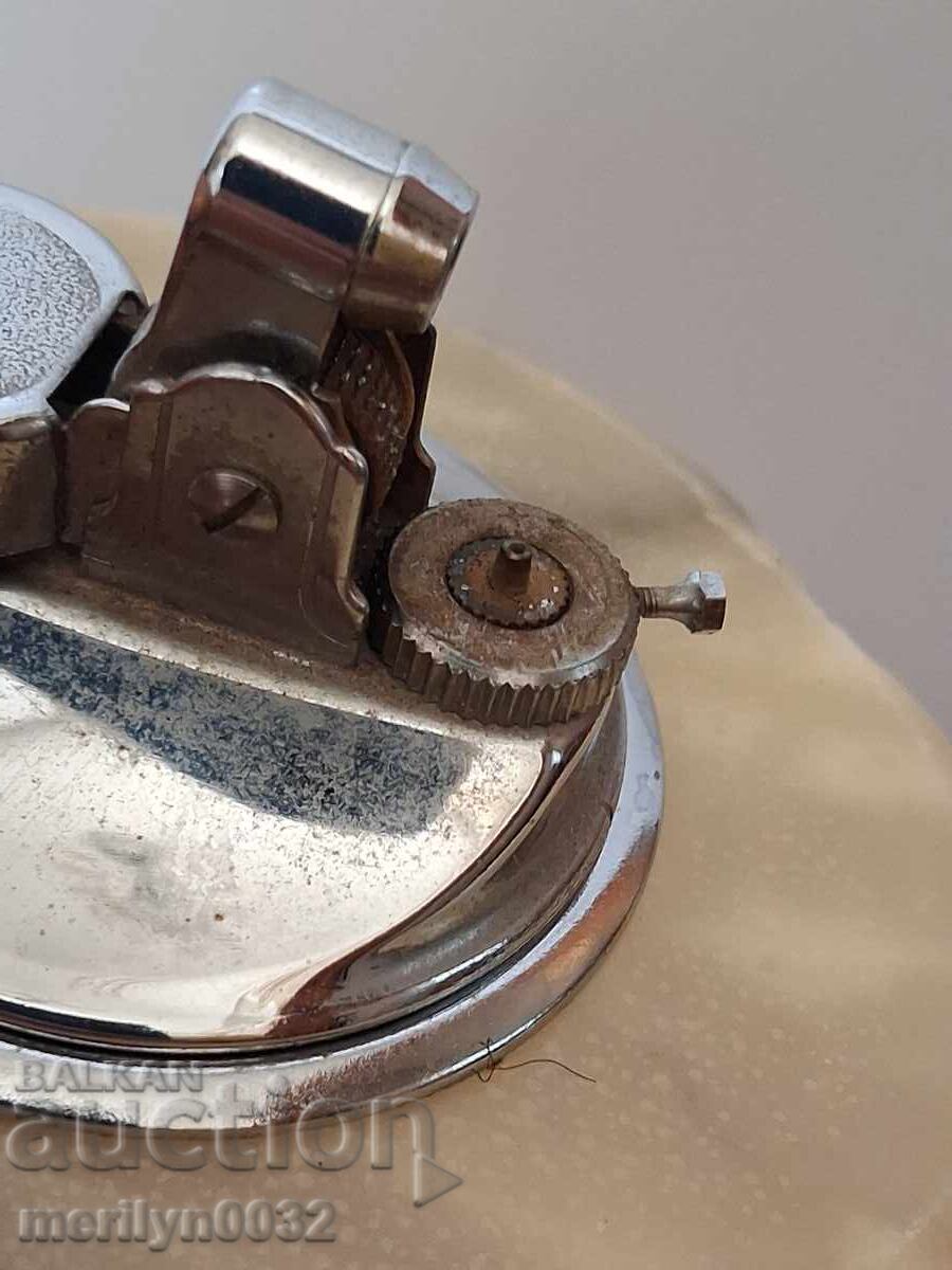 Delivery of Old alabaster table lighter, Italy, 80s Delivery of Old alabaster table lighter, Italy, 80s