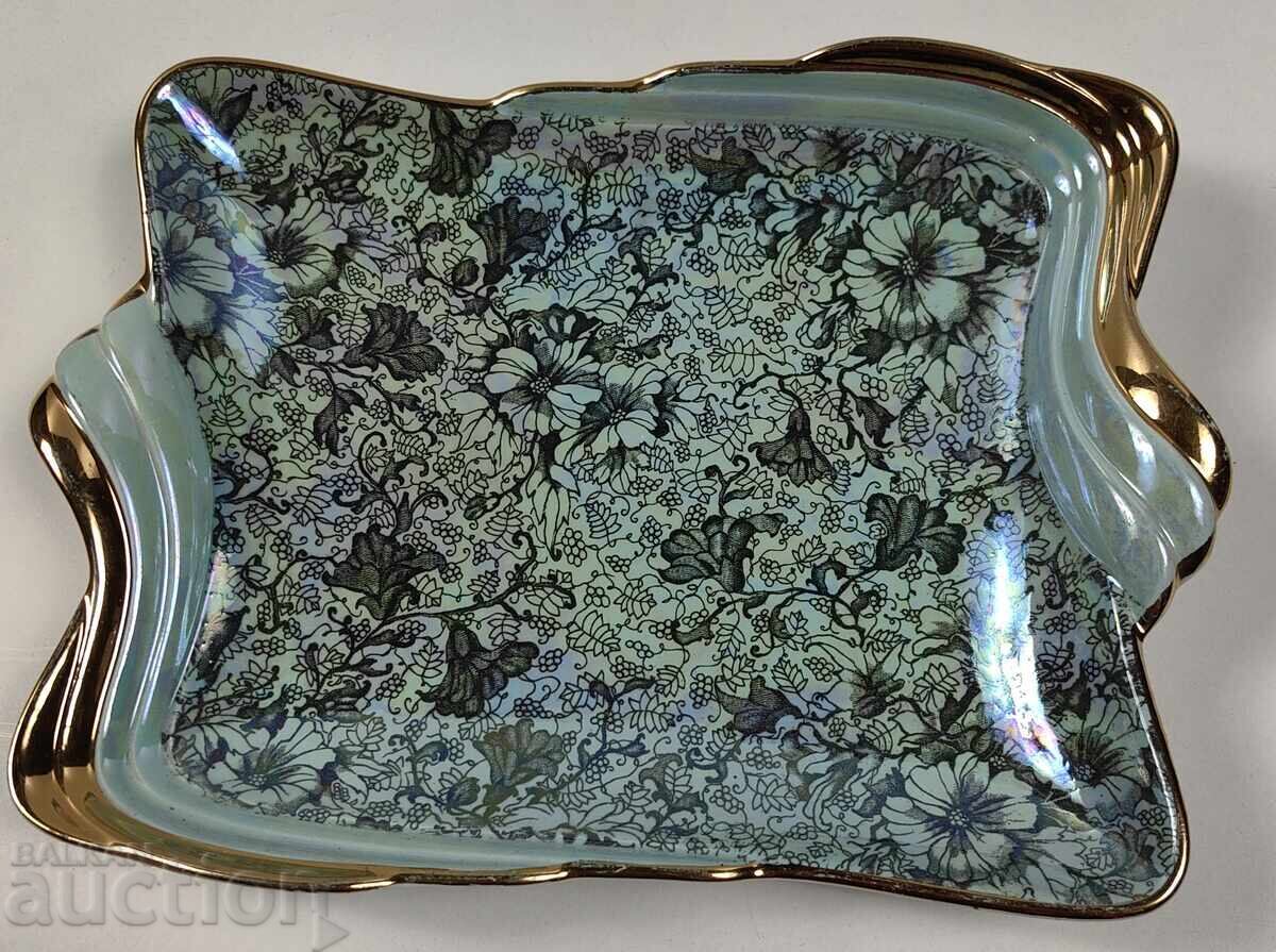 ΟΜΟΡΦΟ ΠΟΡΣΕΛΑΝΙΝΟ ΑΓΓΛΙΚΟ ΠΙΑΤΟ ΜΕ ΥΓΙΕΣ ΣΚΑΣΙΜΟ ΛΑΚΑΣ