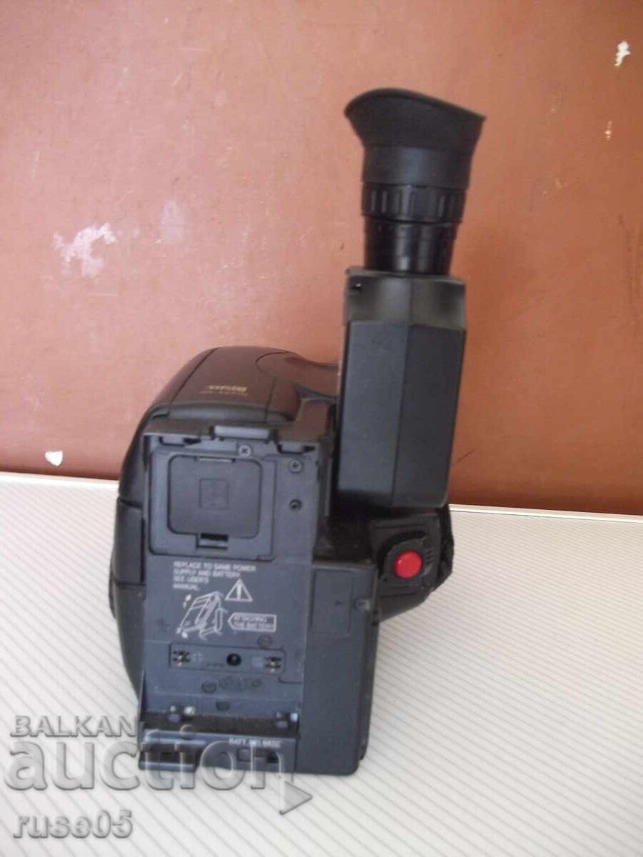 Видеокамера "JVC - AX-270E" с цена 30.00 лв. | € 15.34 Видеокамера "JVC - AX-270E" с цена 30.00 лв. | € 15.34