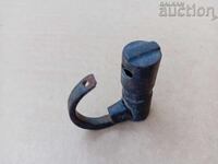 Lacăt primitiv vechi din secolul al XVIII-lea