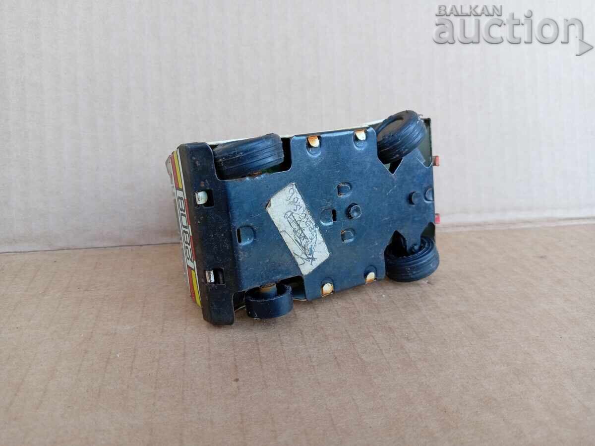 Γρήγορη βοήθεια ΕΣΣΔ 70s λαμαρινένιο παιχνίδι - 5