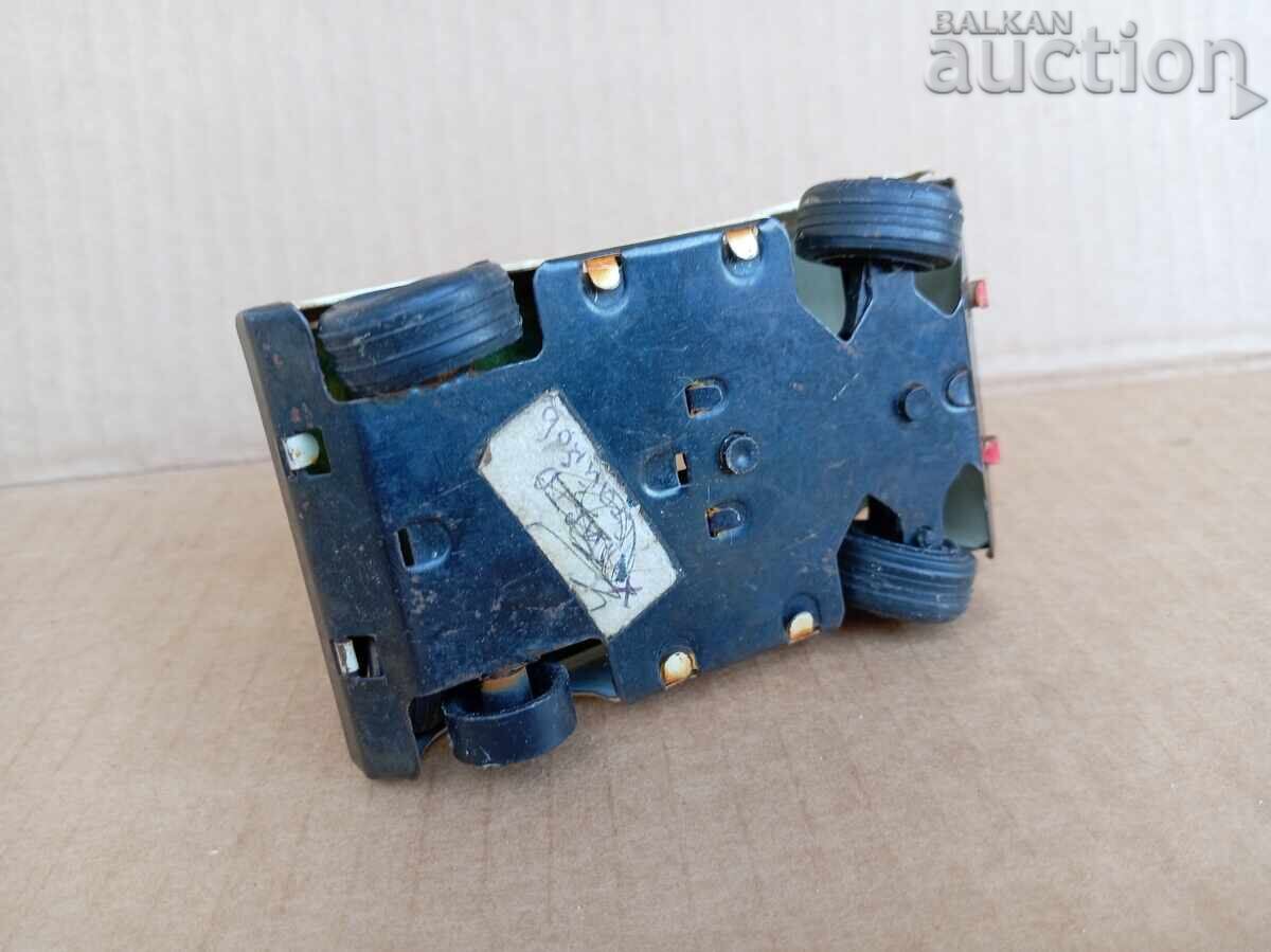 Γρήγορη βοήθεια ΕΣΣΔ 70s λαμαρινένιο παιχνίδι - 6