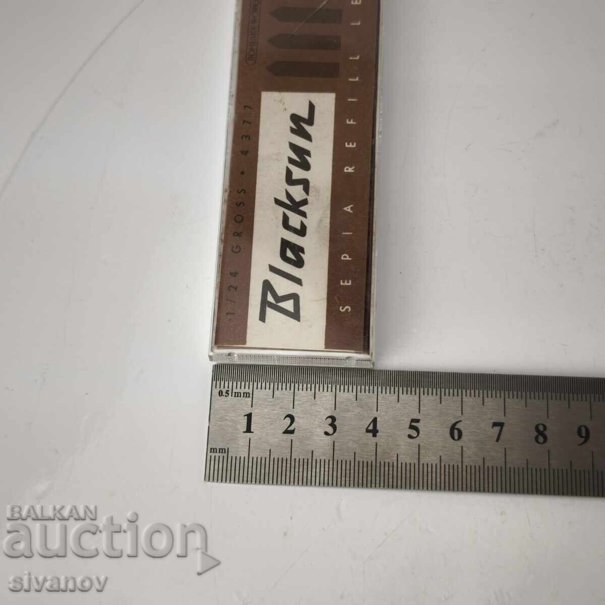 Old graffiti 5.6mm Blacksun 4377 Bohemia Works #6145 - 6