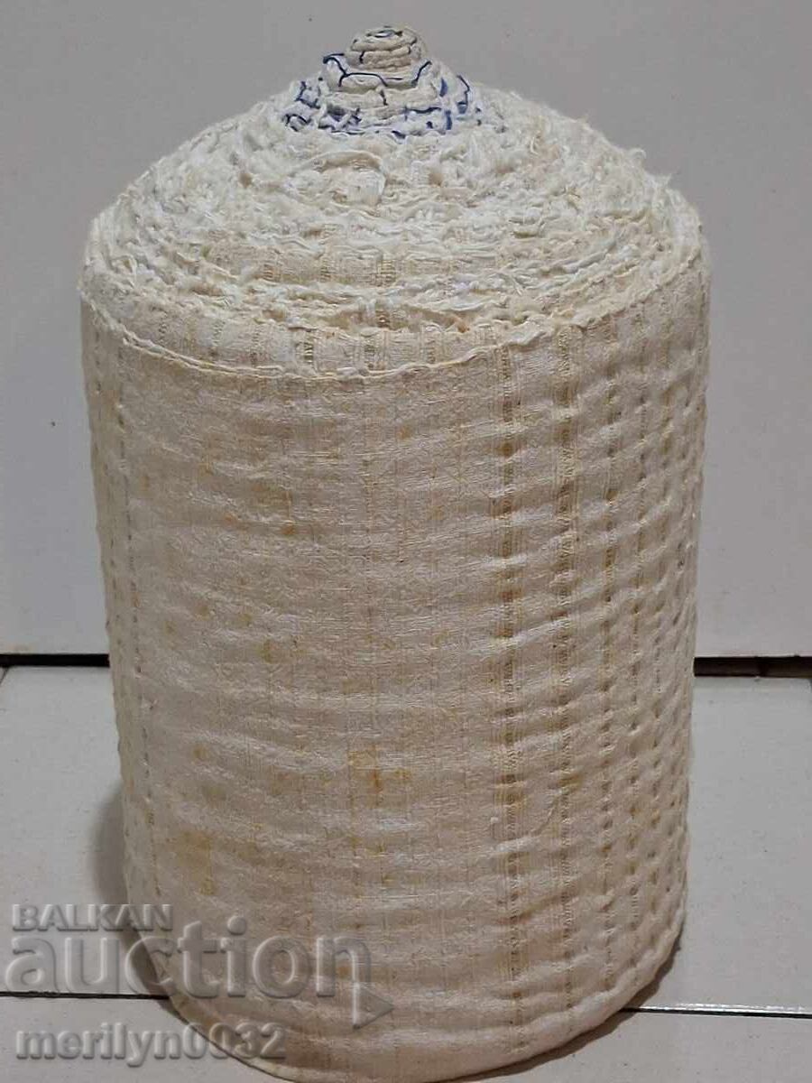 Πλατίνινο ρολό χειροποίητου υφαντού υφάσματος κανάβι 19 μέτρων με τιμή 149.00 BGN | € 76.18