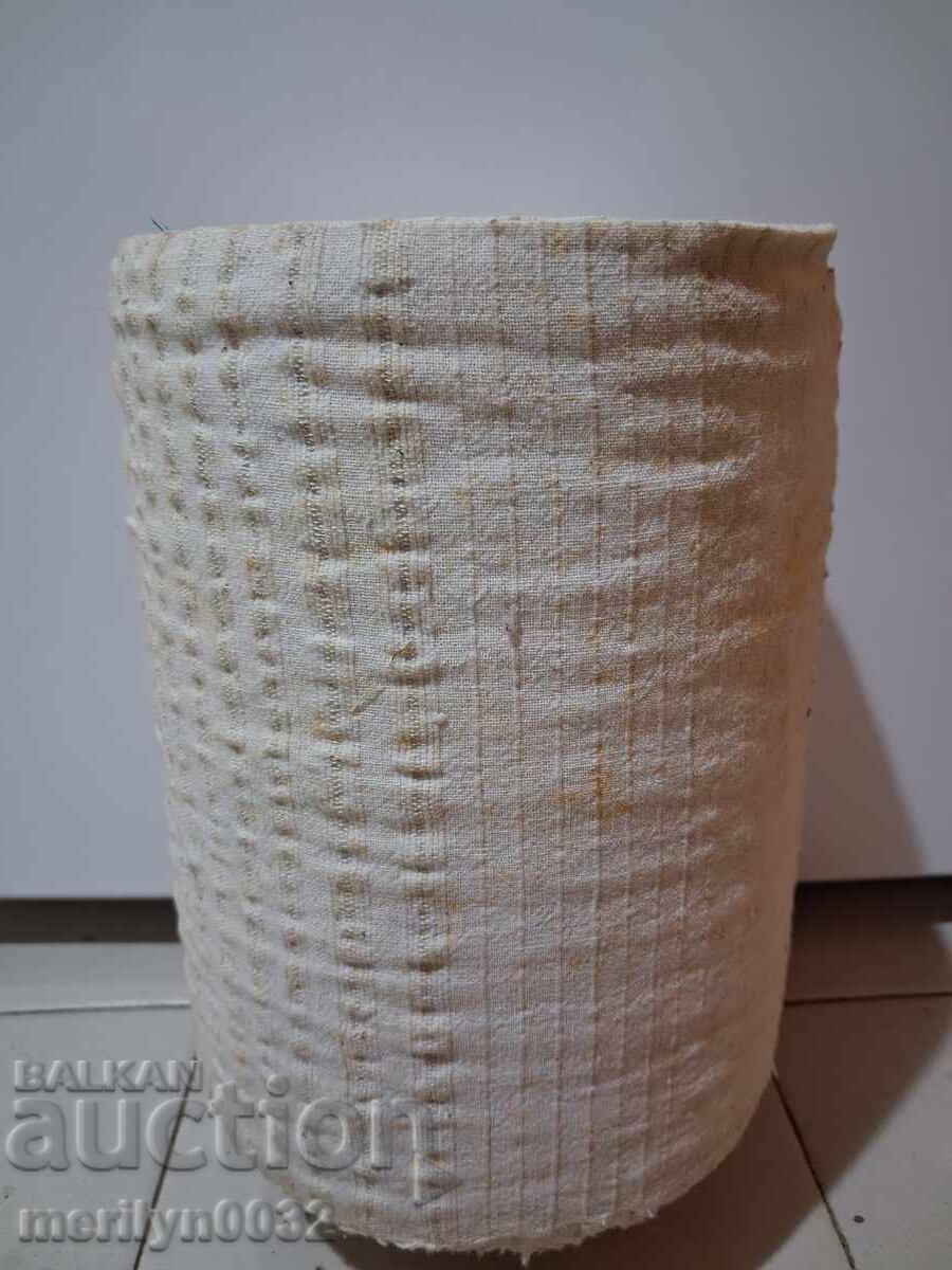 Παράδοση Πλατίνινο ρολό χειροποίητου υφαντού υφάσματος κανάβι 19 μέτρων