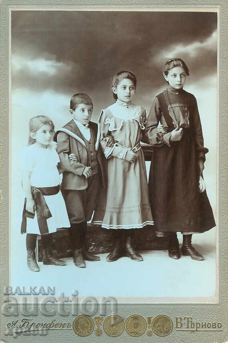 OLD PHOTOGRAPH - CARDBOARD - A. BRONFEN - TÂRNOVO - 1881 OLD PHOTOGRAPH - CARDBOARD - A. BRONFEN - TÂRNOVO - 1881