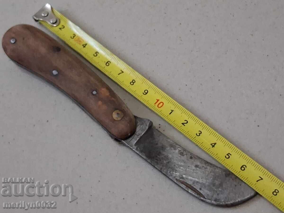 Παράδοση Παλιό τσεπάκι Γερμανίας, μαχαίρι