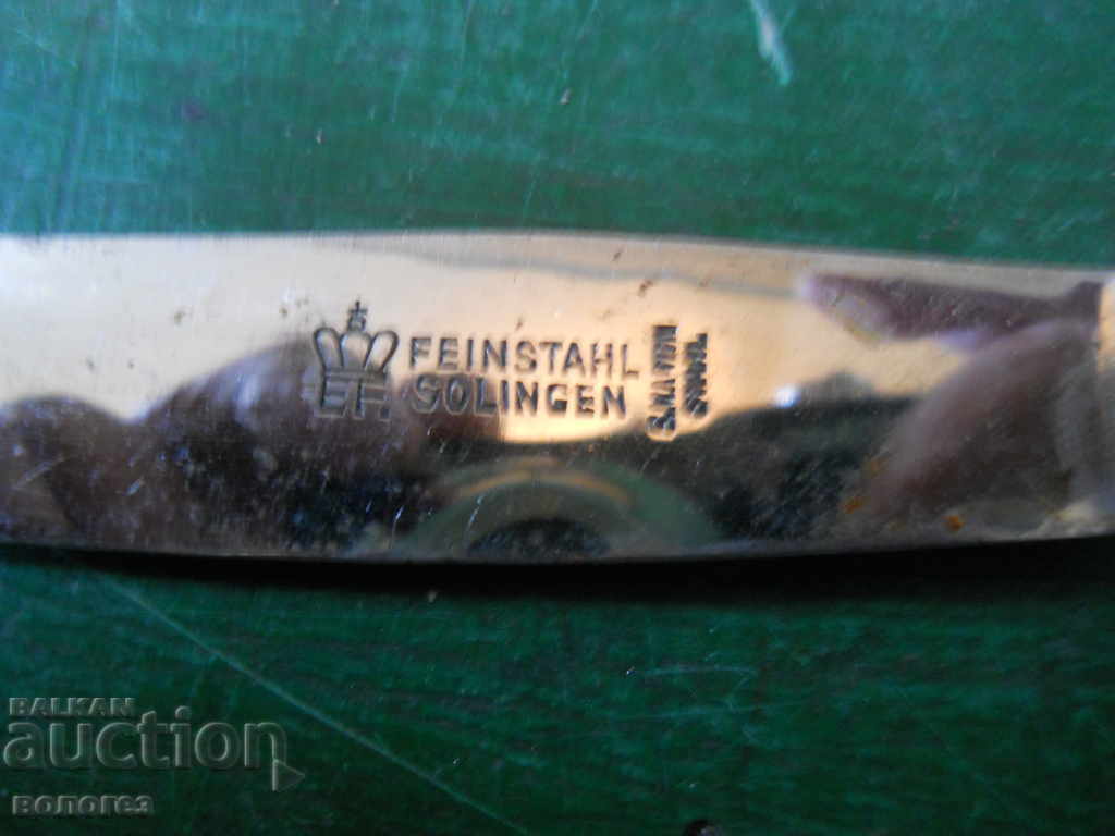 Παράδοση Σετ μαχαιροπίρουνων με λαβές από κέρατο "Solingen" Παράδοση Σετ μαχαιροπίρουνων με λαβές από κέρατο "Solingen"