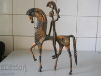 Statuetă din alamă a unui războinic spartan călare