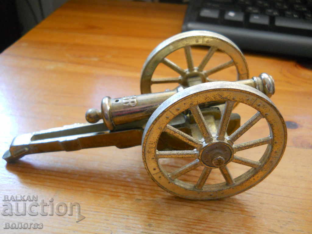 Μπρούτζινο τοπ Μπρούτζινο τοπ