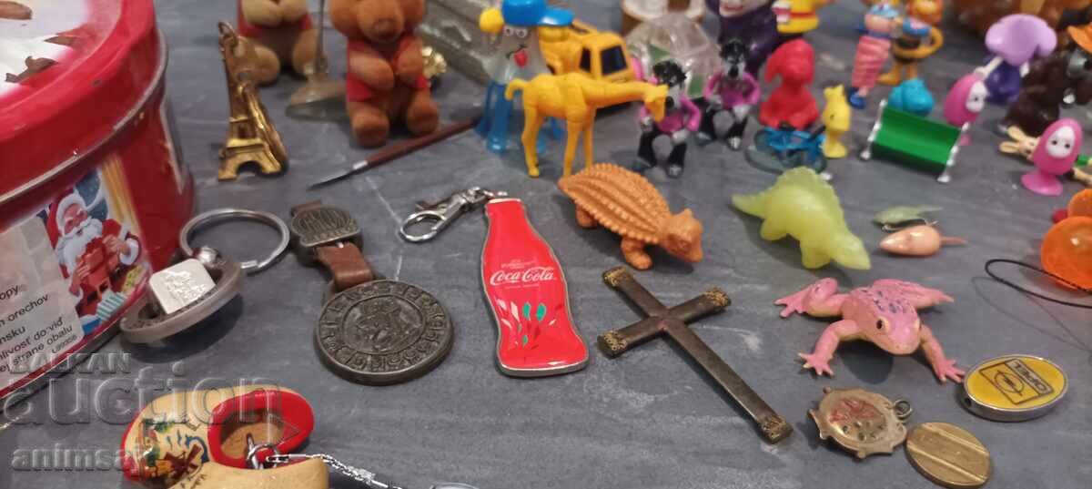 Social toys - 50 pieces - 5 Social toys - 50 pieces - 5