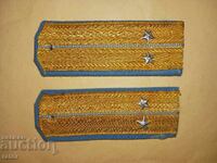 Παλιά στολή παραλλαγής Πολεμικής Αεροπορίας, αεροπορία ΒΝΑ, ΛΔΒ. Καινούργια