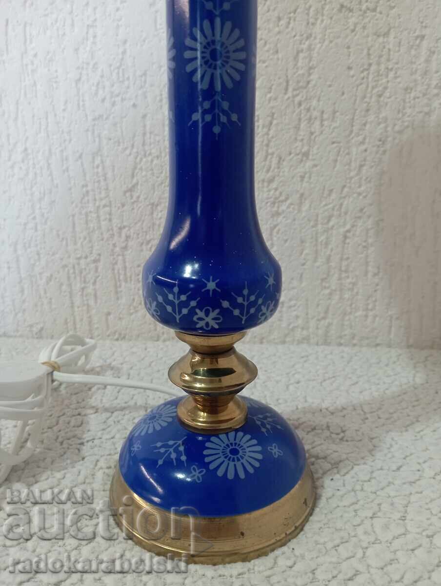 Красива синя порцеланова лампа с цена 49.90 лв. | € 25.51