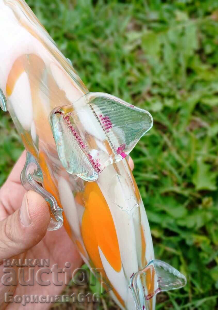 Auction GLASS FISH Auction GLASS FISH