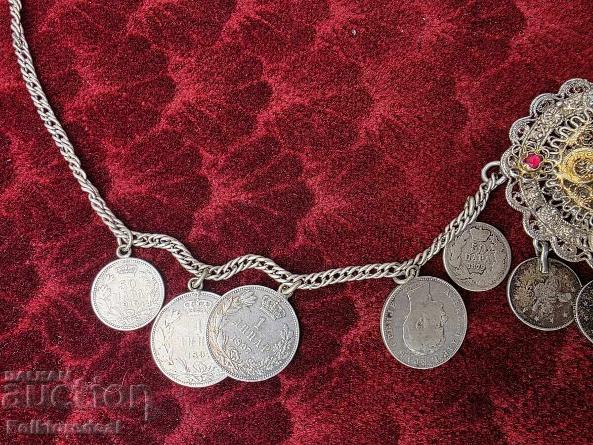 Παράδοση Τσαπράκι - κόσμημα στήθους για φορεσιά από την περιοχή της Οχρίδας