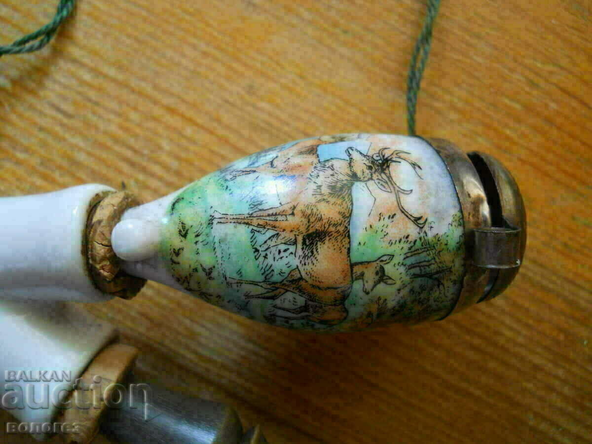 Livrarea Pipă de porțelan veche cu capac - Germania Livrarea Pipă de porțelan veche cu capac - Germania