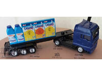 Model truck for collectors