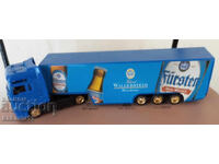 Model de camion pentru colecționari