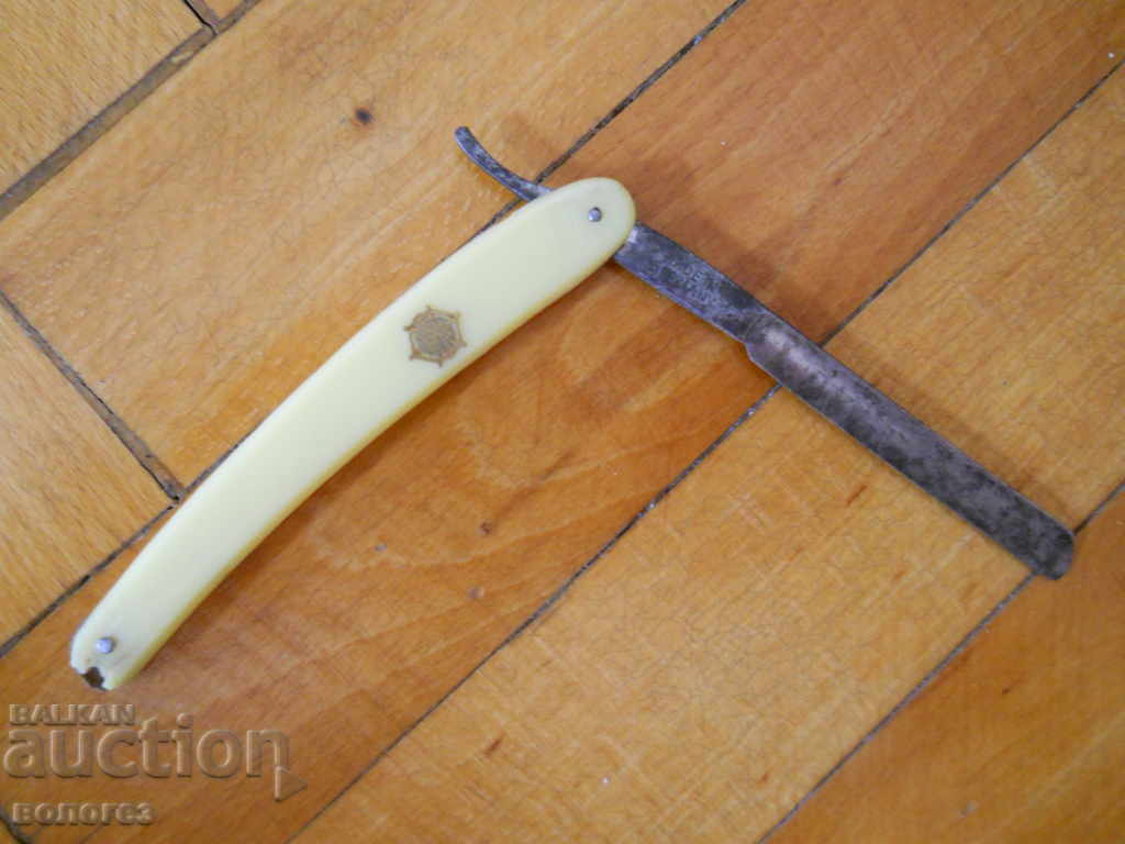 Licitație Brici vechi - Sabie - Germania Licitație Brici vechi - Sabie - Germania