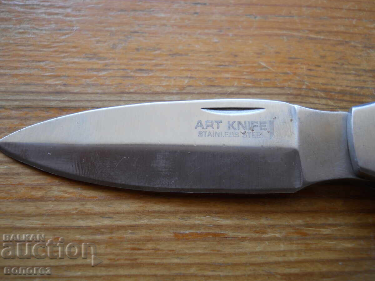 Livrarea Briceag pliabil "Art Knife" Livrarea Briceag pliabil "Art Knife"