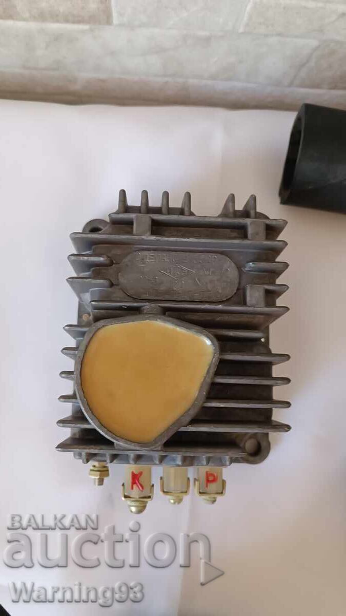 Transistor switch type TK 102 - E - 12V - GAZ 53 - ZIL Transistor switch type TK 102 - E - 12V - GAZ 53 - ZIL