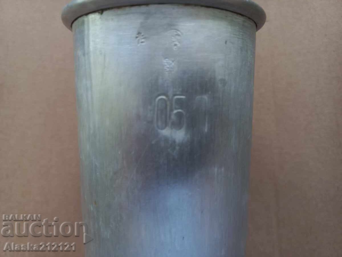 Căni de aluminiu - etalon 0,5 l și 0,05 l cu preț € 2.00 | 3.91 BGN