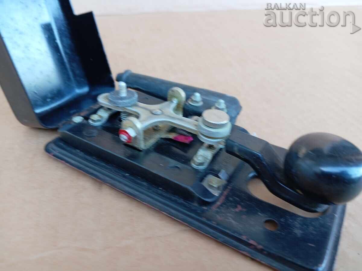 Delivery of Morse key part of a Morse system apparatus