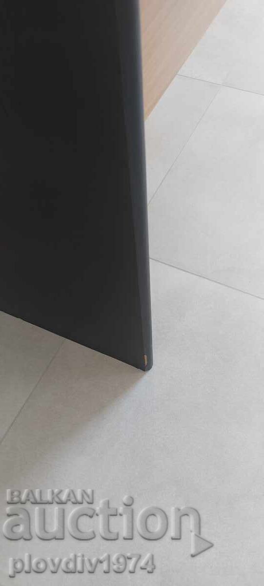 Γραφείο - 6 Γραφείο - 6