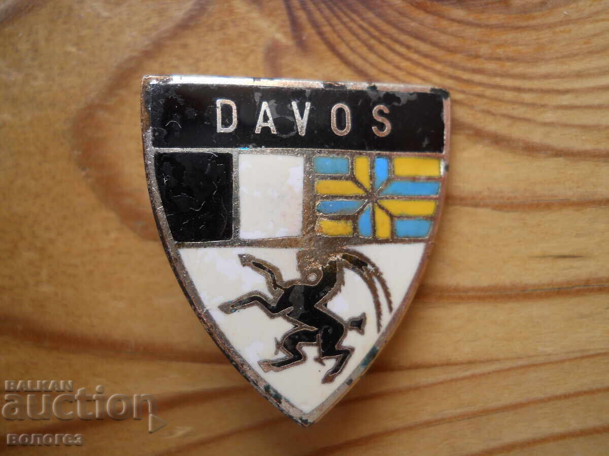 Vechi insignă "Davos" Elveția Vechi insignă "Davos" Elveția