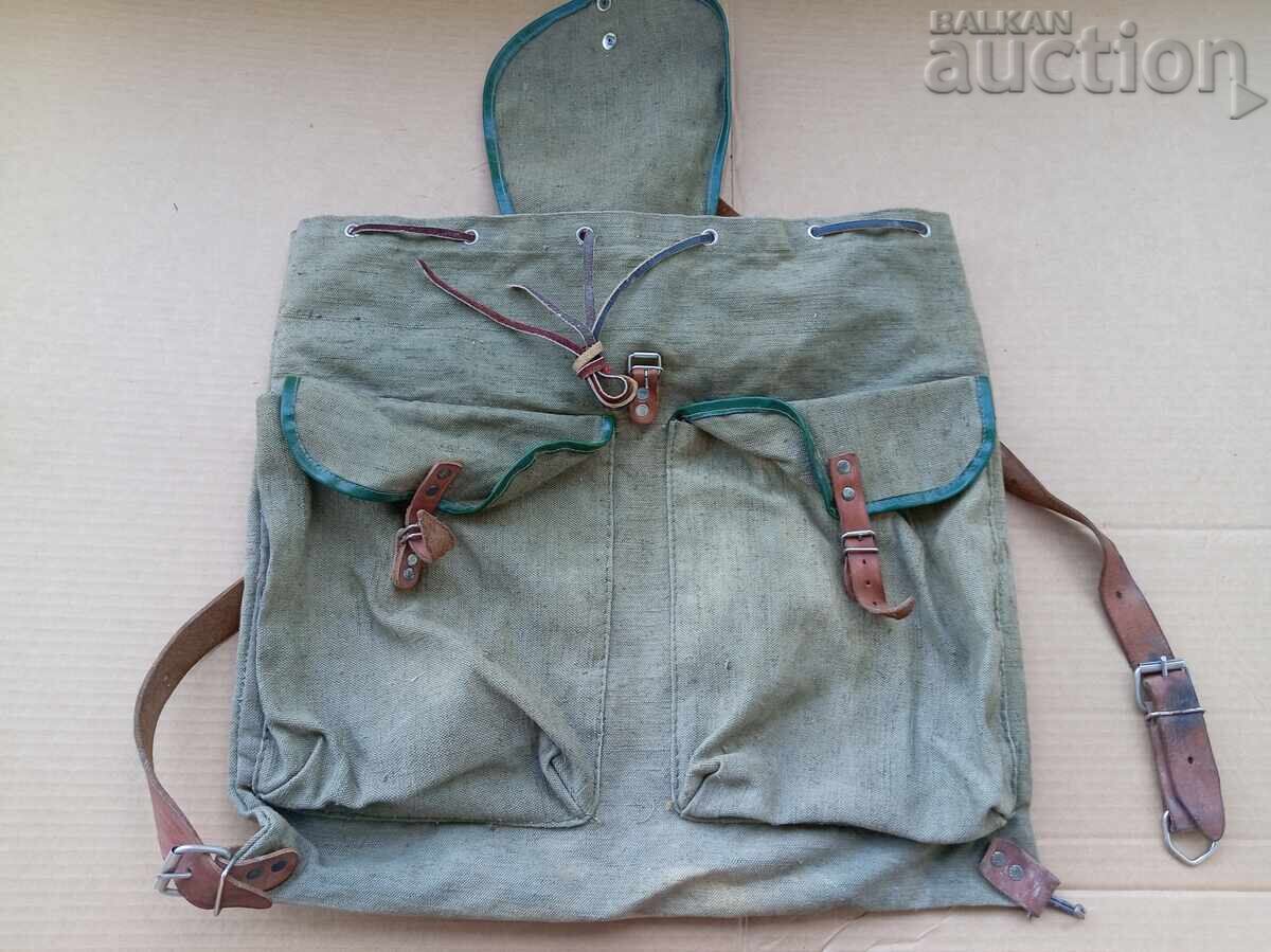 vintage WW2 WWII model rucksack with price 51.00 BGN | € 26.08