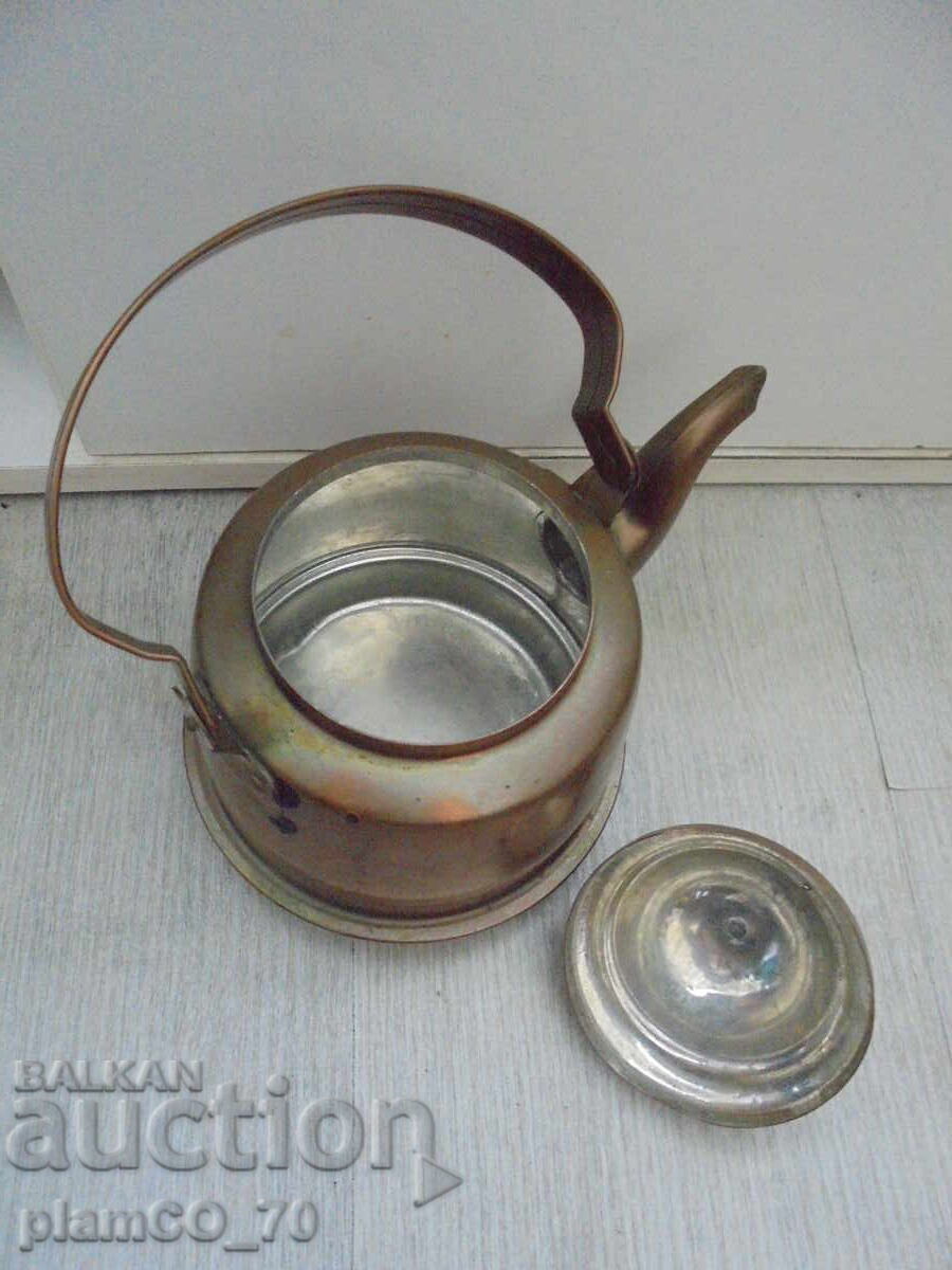 Livrarea №*8177 Ceainic vechi metalic / de cupru