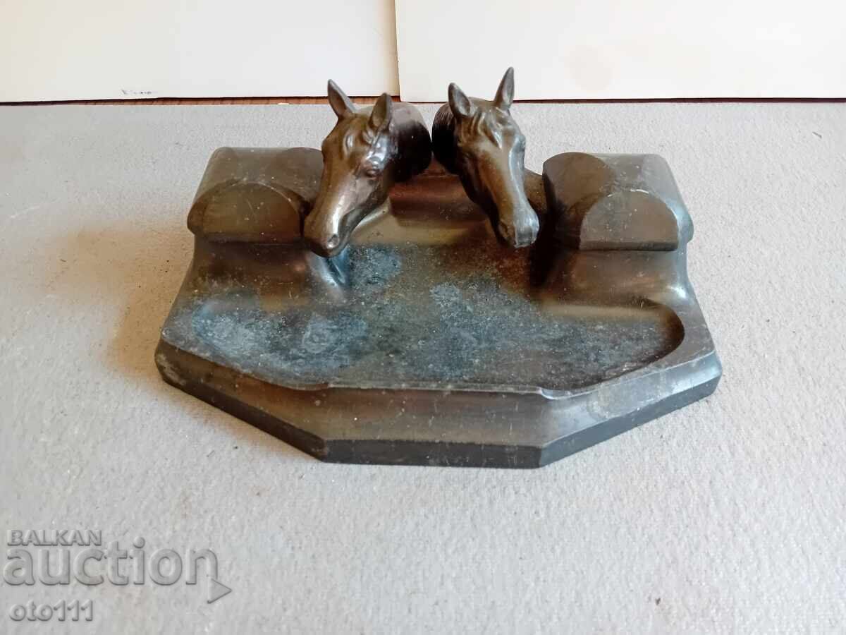 ΠΑΛΑΙΟ ΜΕΛΑΝΟΔΟΧΕΙΟ - ΑΛΟΓΑ ΠΑΛΑΙΟ ΜΕΛΑΝΟΔΟΧΕΙΟ - ΑΛΟΓΑ