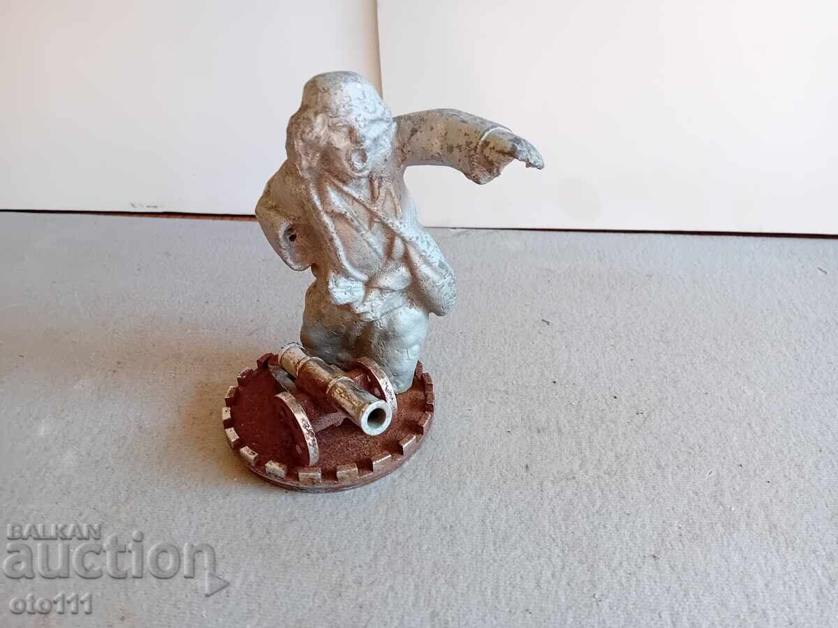 FIGURINE BORIMECHKA CHERRY BALL FIGURINE BORIMECHKA CHERRY BALL