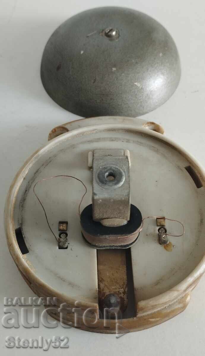 Clopoțel electric vechi, cu tensiune joasă Clopoțel electric vechi, cu tensiune joasă