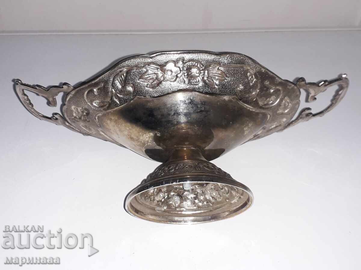 Παράδοση ΠΑΛΙΟ ΦΡΟΥΤΙΕΡΑ. ΕΠΙΧΡΥΣΩΜΕΝΟΣ ΨΕΥΔΑΡΓΥΡΟΣ