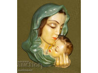 Χειροποίητο γύψινο γλυπτό