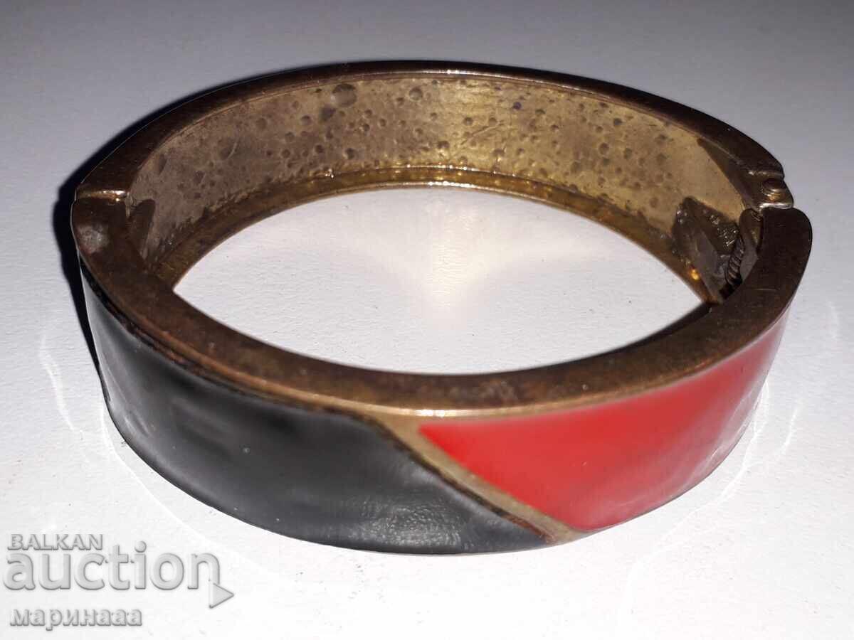 GRIVNA. ENAMEL GRIVNA. ENAMEL