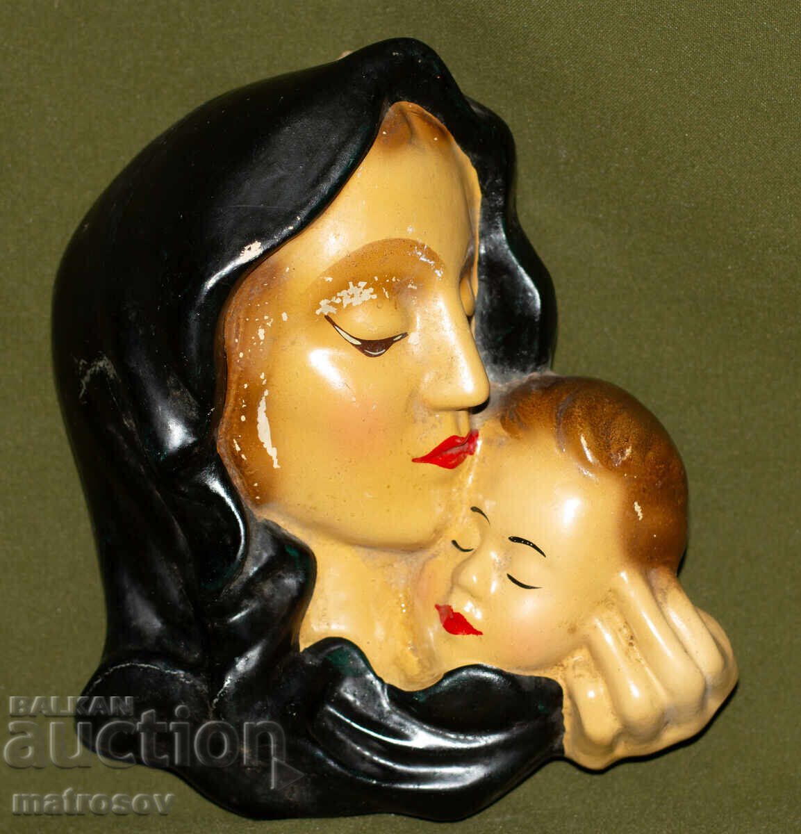 Χειροποίητο γύψινο γλυπτό