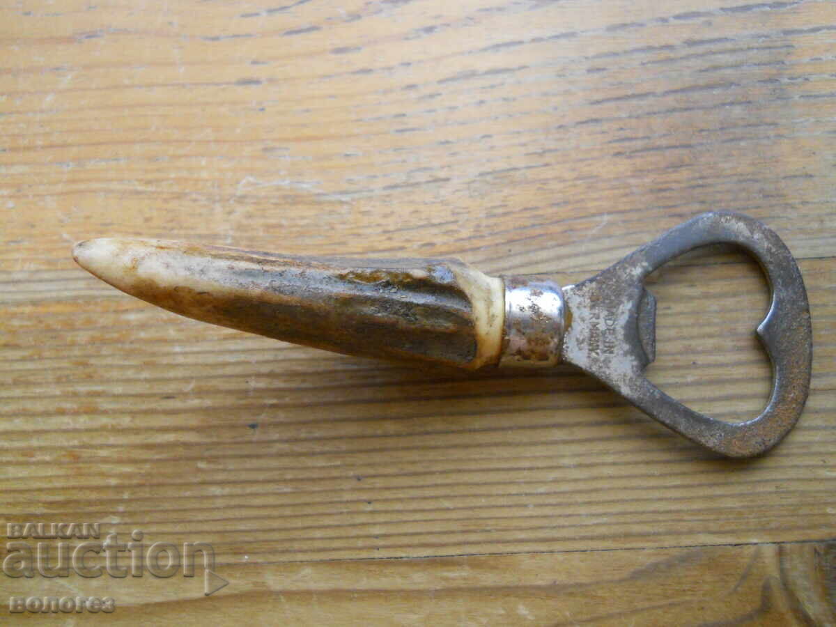 Vechi deschizător de sticle cu mâner din corn de căprior - Germania