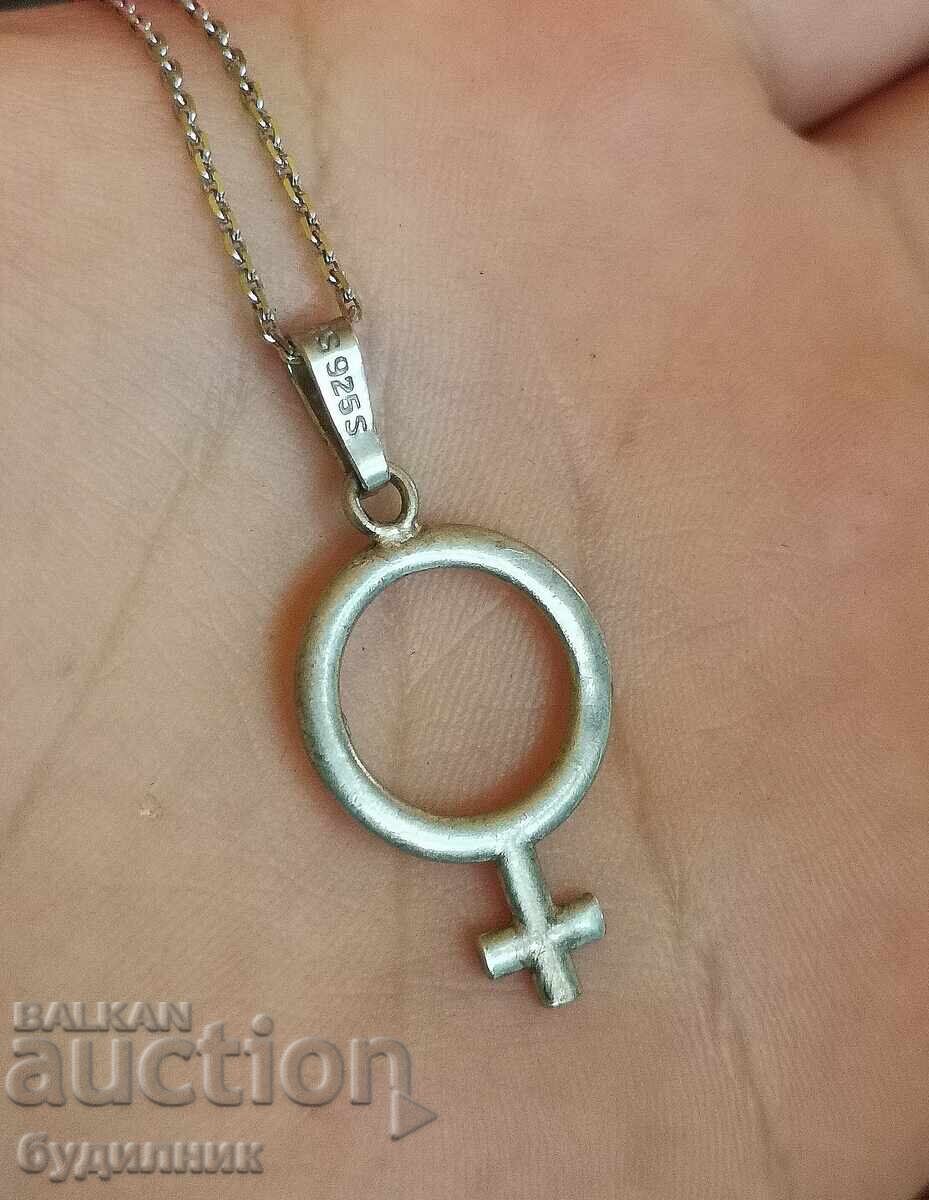 Auction Silver chain with pendant. 925 Sterling Silver. 45cm. Selling over 100 Auction Silver chain with pendant. 925 Sterling Silver. 45cm. Selling over 100