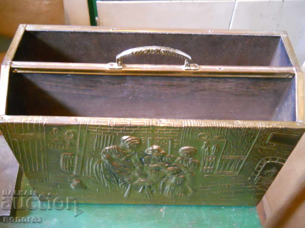 Antique Bronze Newspaper / Magazine Box (England) with price 80.00 BGN | € 40.90