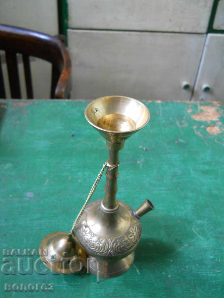 Delivery of Old Ottoman bronze vessel