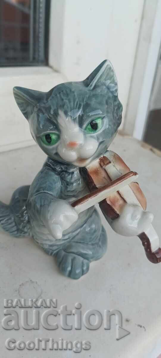 Γκόμπελ συλλεκτικό ειδώλιο με τιμή 60.00 BGN | € 30.68