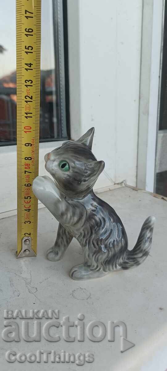 Goebel колекционерска фигура - 5 Goebel колекционерска фигура - 5