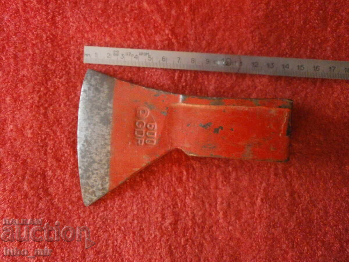 OLD GERMAN AXE - GDR - 5 OLD GERMAN AXE - GDR - 5
