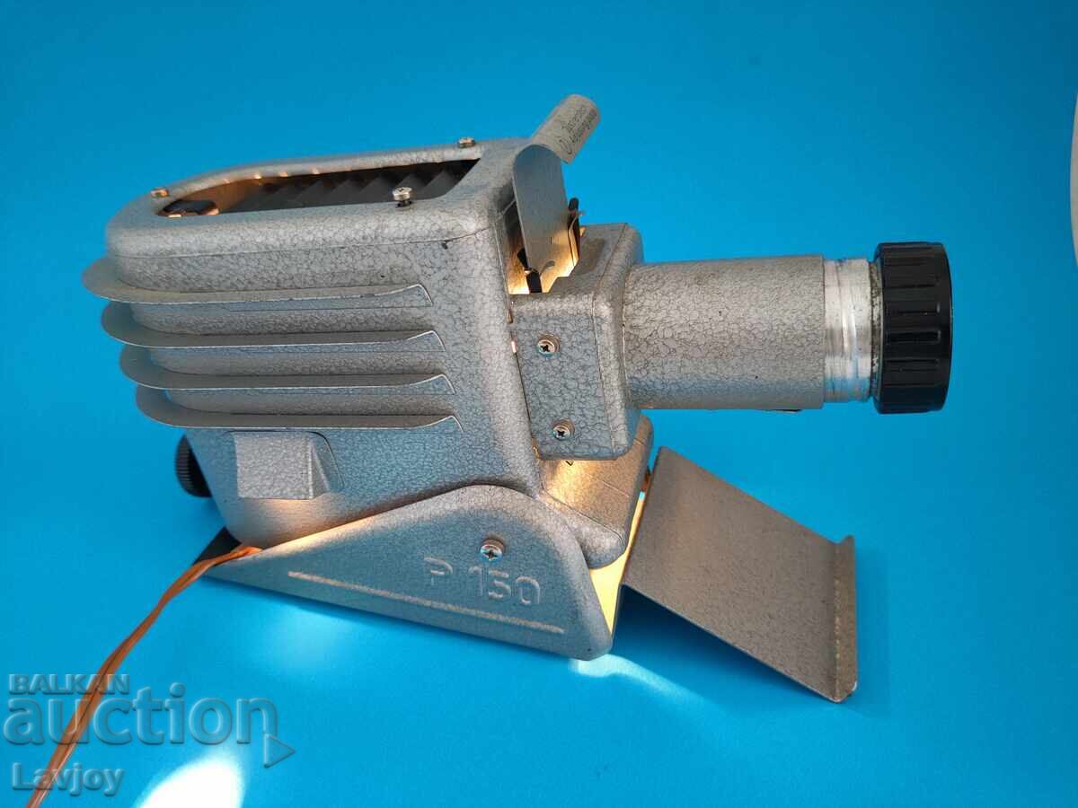 Aparat de proiecție german retro P 150 Aparat de proiecție german retro P 150