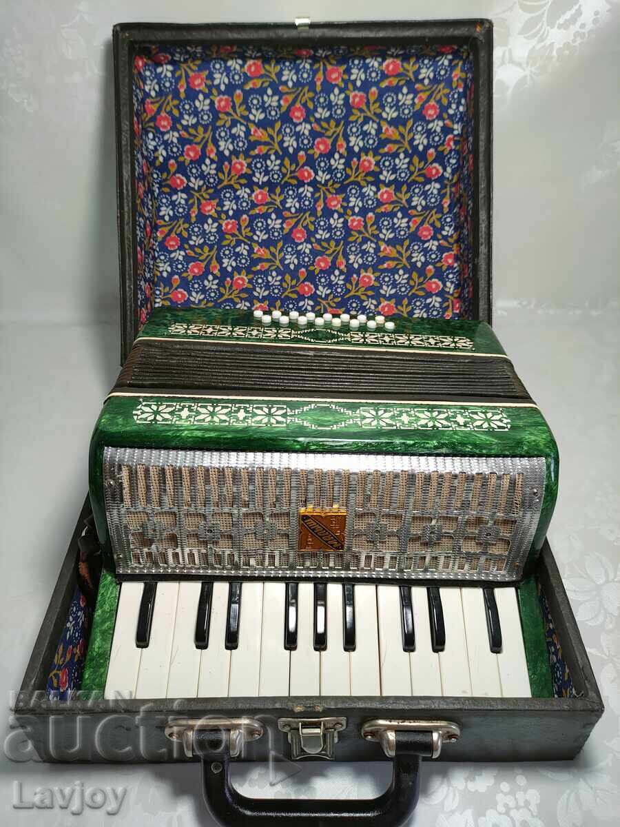 Детски акордеон Малыш Детски акордеон Малыш