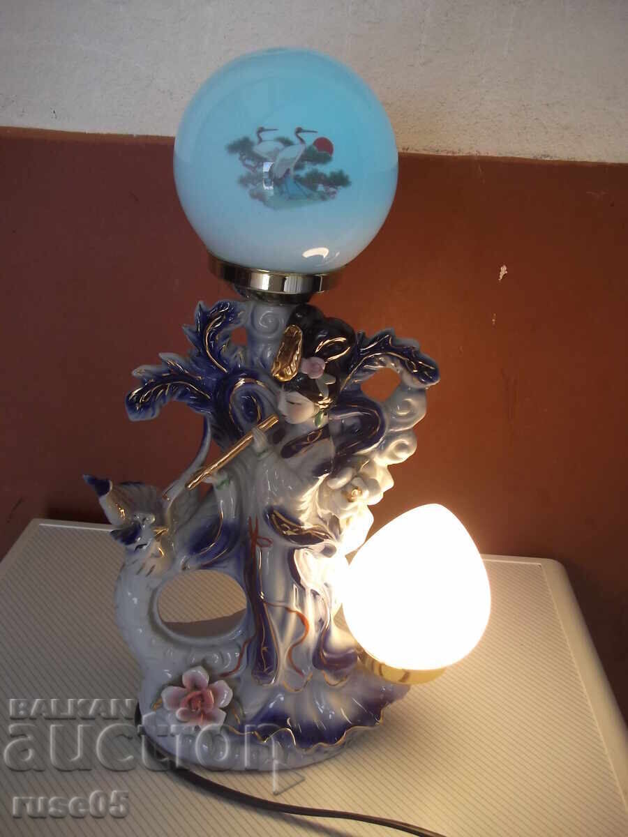 Lampă "Fată cântând la flaut" din porțelan - 7